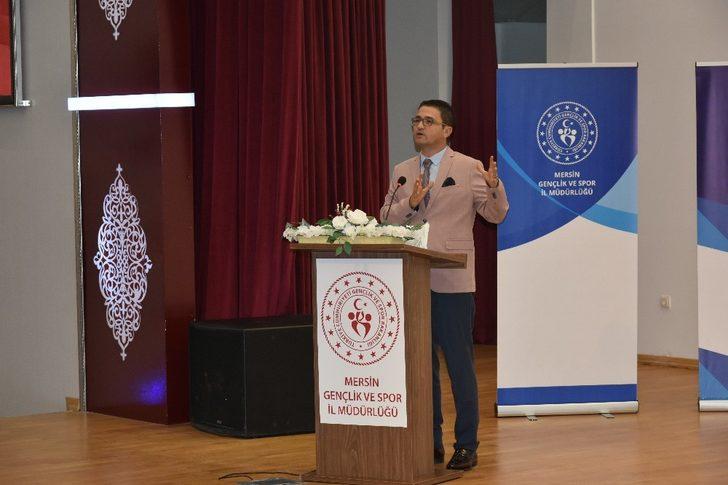 Demir, antrenörlerle bir araya geldi G3