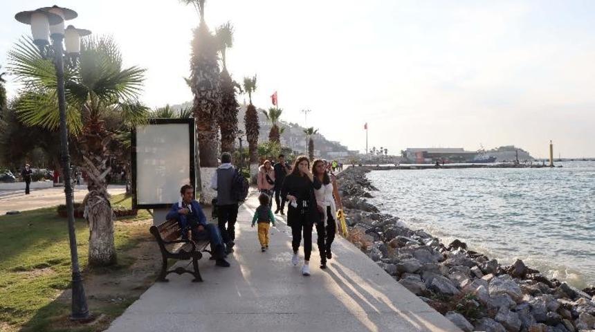 Kuşadası&rsquo;nda 3.4 b&uuml;y&uuml;kl&uuml;ğ&uuml;nde deprem