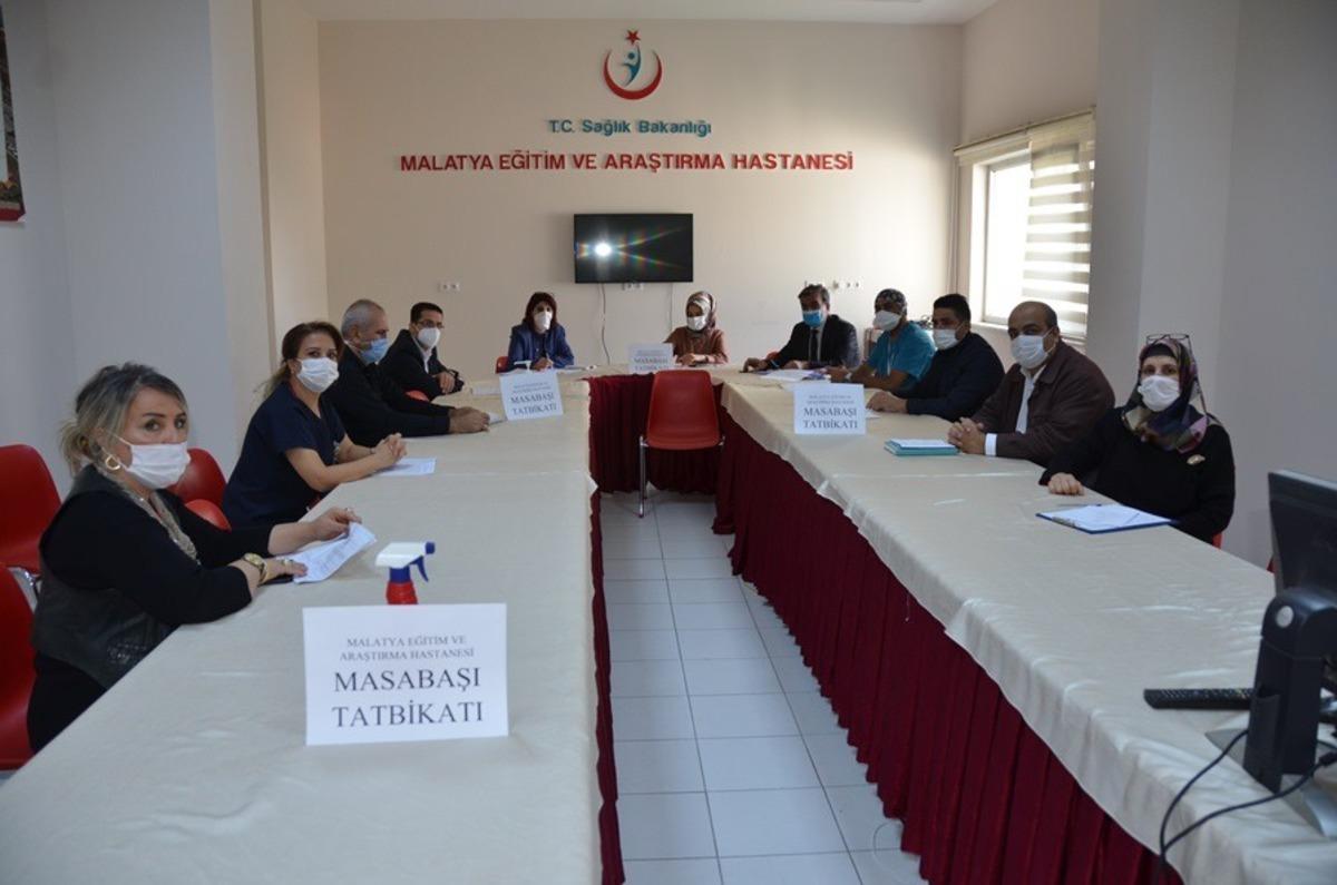 Covid-19&rsquo;un g&ouml;lgesinde yangın tatbikatı