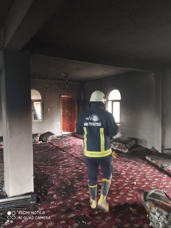 Taziye evinde yangın G5