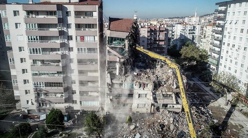 İzmir depreminde çöken Yılmaz Erbek Apartmanı için skandal iddia!