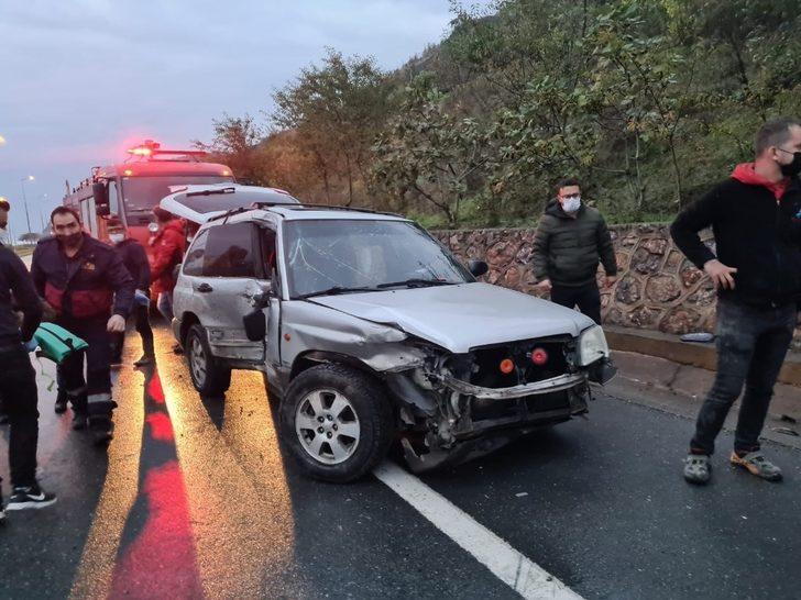 Cenaze dönüşü kaza yaptılar: 1 yaralı G2