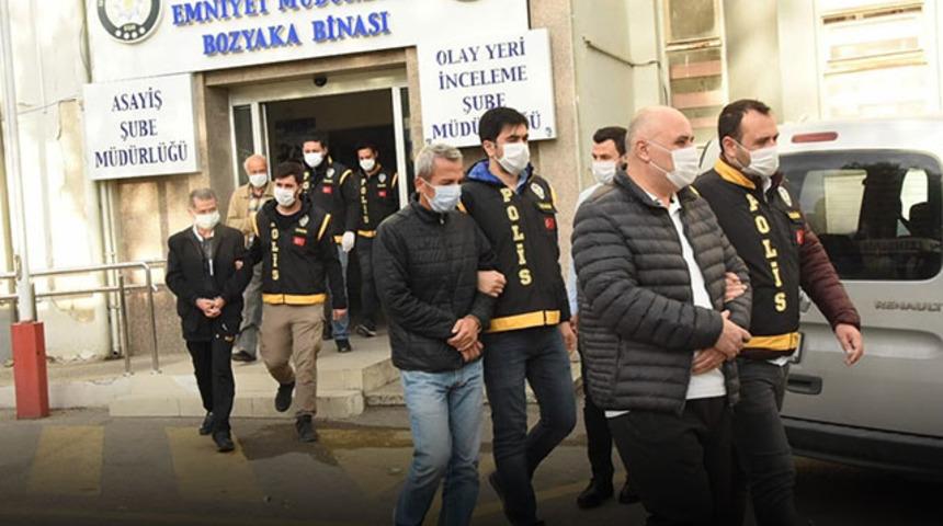 Son dakika! İzmir'deki depremde yıkılan binalarla ilgili 7 kişi tutuklandı