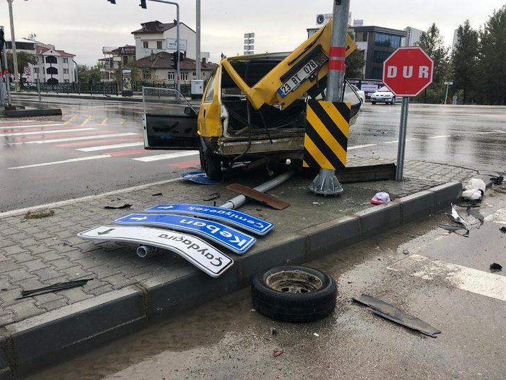 Elazığ’da trafik kazası: 1 yaralı G2
