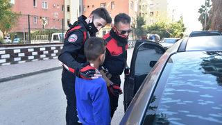 Polisi bile şaşırttı! 12 yaşındaki çocuk, motosikleti düz kontak yaparak çaldı