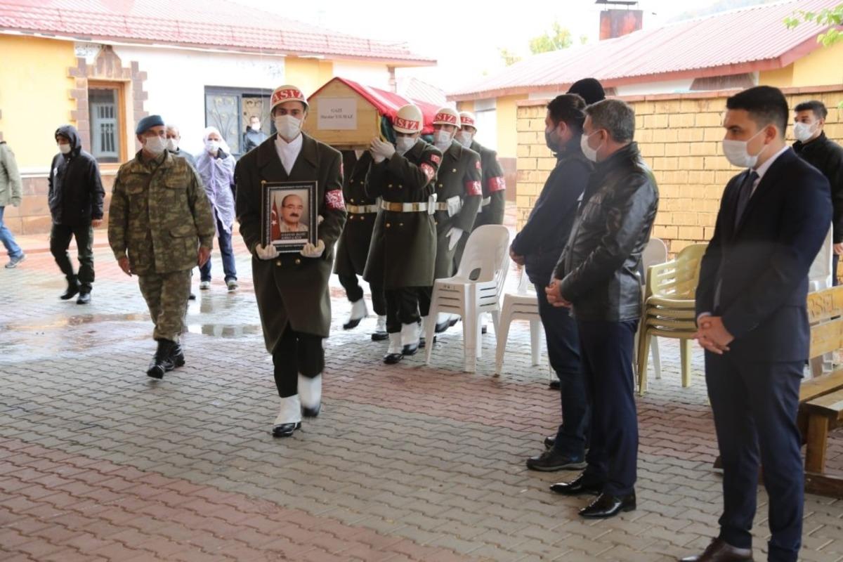 Tuncelili Kıbrıs Gazisi, son yolculuğuna uğurlandı