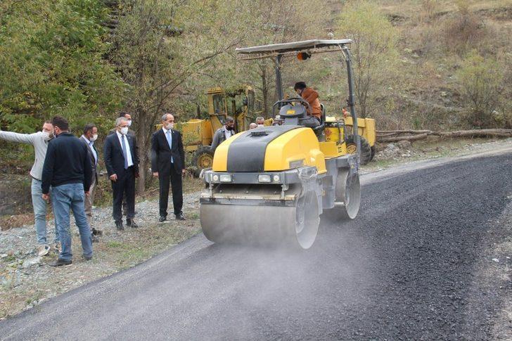 Kaymakam Deniz Pişkin, yol çalışmalarını inceledi G3
