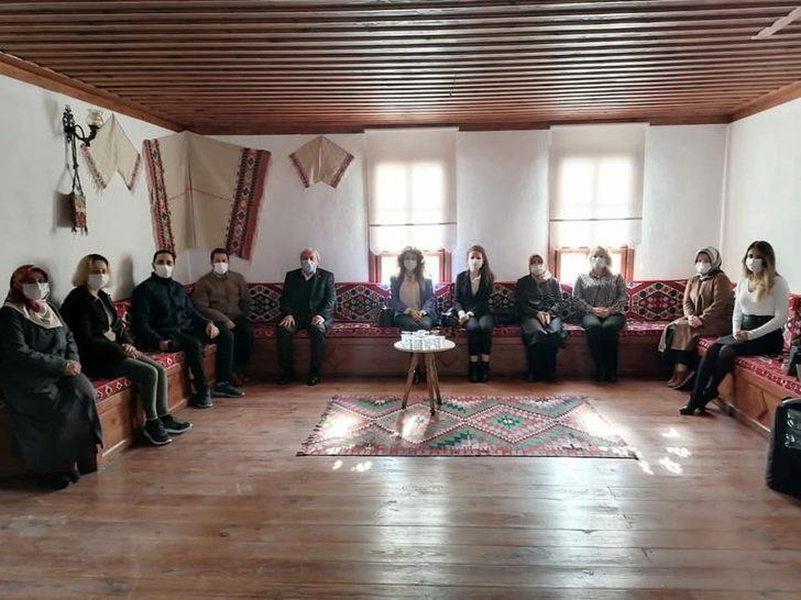 Genç ve kadın girişimcilere ’Dijital Dönüşüm ve E-Ticaret Eğitimi’ G1