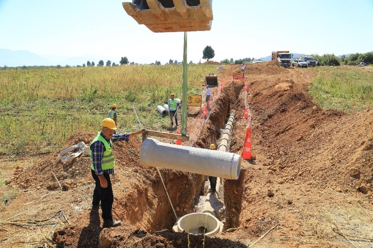 Acıpayam&rsquo;ın altyapı sorunu tarihe karışıyor