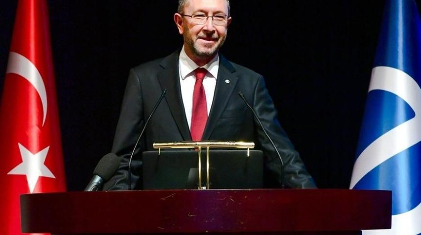 Rekt&ouml;r Erdal&rsquo;dan Anadolu &Uuml;niversitesinin kuruluş yıld&ouml;n&uuml;m&uuml; mesajı