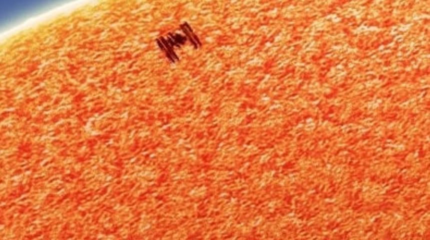 ISS’in Güneş ve Ay’ın önünde geçtiği anlar böyle görüntülendi