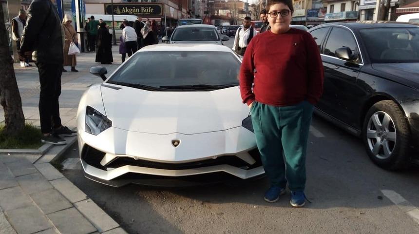 Sakarya'dan acı haber! Koronavirüs tedavisi gören 14 yaşındaki Semir hayatını kaybetti