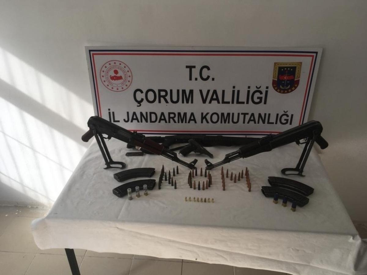 Jandarmadan silah operasyonu