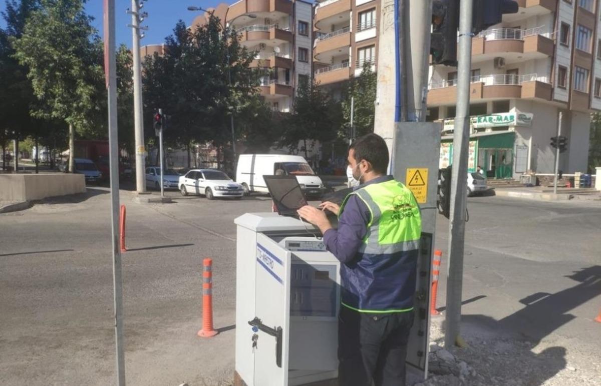 Kavşaklar sinyalizasyon sistemiyle uzaktan takip edilecek