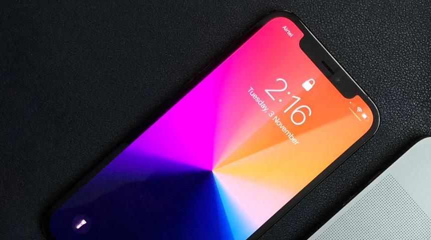 5G'li iPhone 12 Qualcomm'a yaradı