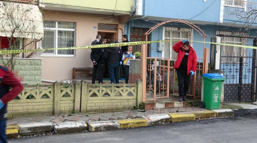 Kocaeli'de iğrenç olay! Evinde ölü bulunan kadına, uyuşturucu hap verip cinsel saldırıda bulunmuşlar