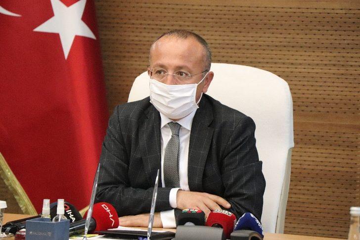 Denizli Valisi Atik, korona virüs tedbirleri konusunda açıklamada bulundu G1
