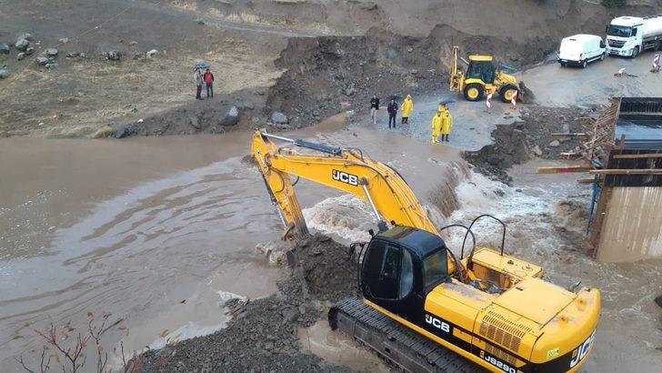 Şemdinli’de sel G2