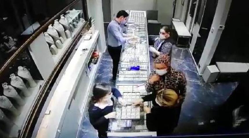 Kuyumcu hırsızları yakayı b&ouml;yle ele verdi