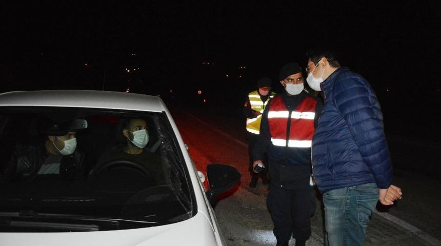 Kaymakam Yıldırım trafik denetimine katıldı
