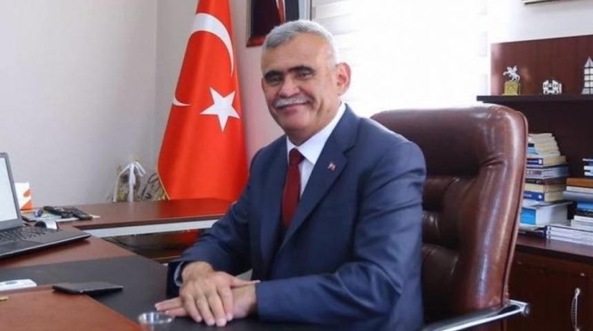 Koronavirüs testi pozitif çıkan başkan böyle isyan etti! 'Hiç tınlayan yok'