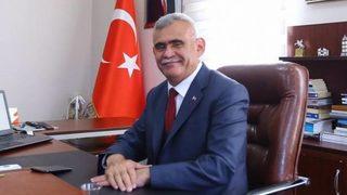 Koronavirüs testi pozitif çıkan başkan böyle isyan etti! 'Hiç tınlayan yok'