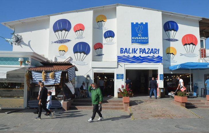 Kuşadası’nda balık bereketi yaşanıyor G1