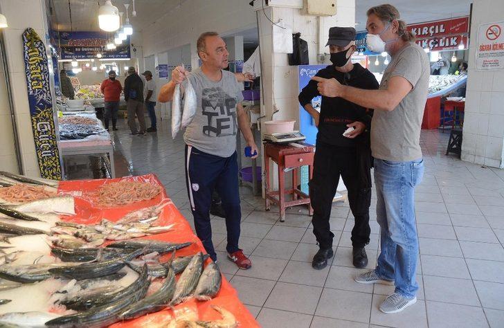 Kuşadası’nda balık bereketi yaşanıyor G2