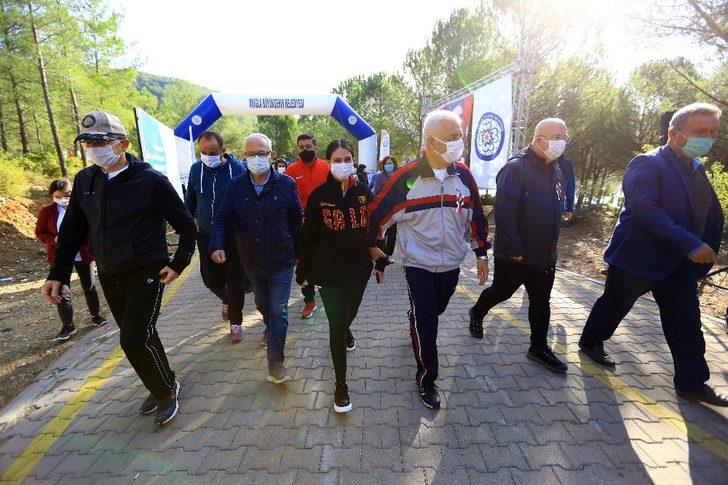 Büyükşehirden ’Özlemle Atamıza Koşuyoruz’ etkinliği G2