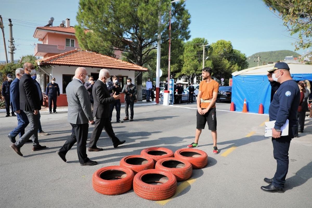 Başkan G&uuml;r&uuml;n adaylara başarılar diledi