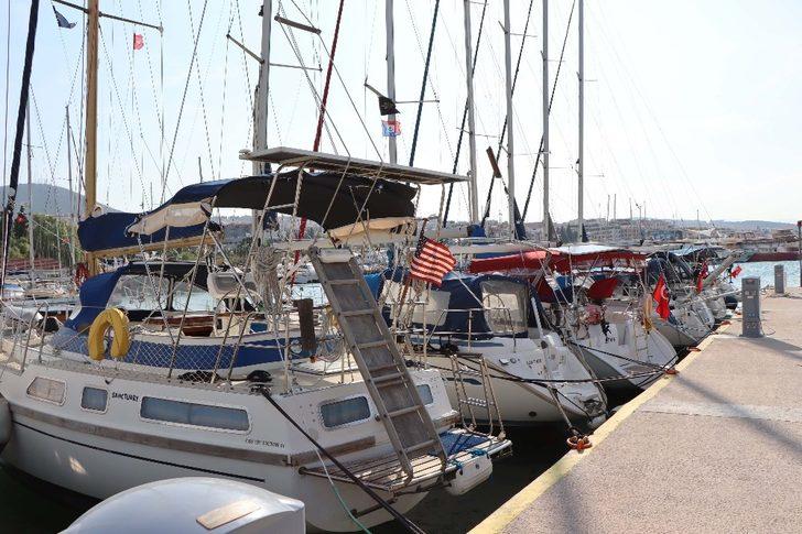 Tsunamiden zarar gören tekne ve yatlar Kuşadası’na getirildi G4