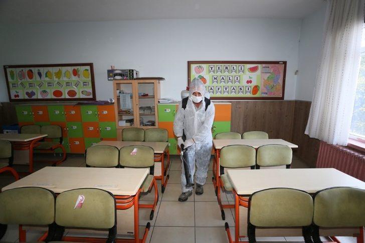 Nevşehir’de okullar dezenfekte edilmeye devam ediyor G4