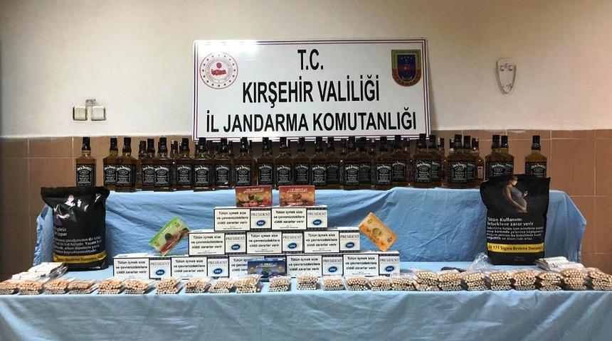 Kırşehir&rsquo;de jandarmadan sahte i&ccedil;ki operasyonu