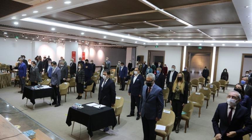 Meclis üyelerinden korona dan hayatını kaybeden belediye çalışanına büyük vefa