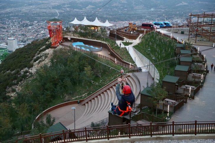 Meclis üyeleri ve muhtarlardan seyir tepesi’ne tam not aldı G3