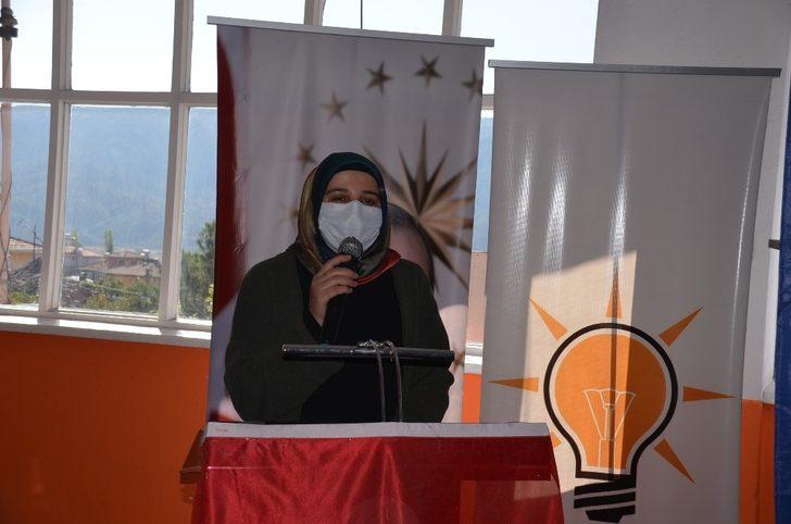 AK Parti’de Esra Peker güven tazeledi G3