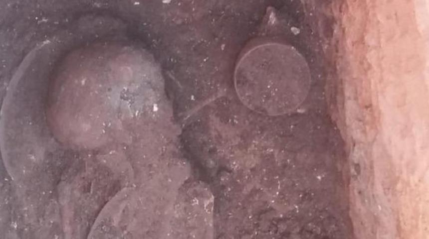 Perre Antik Kenti'ndeki kazılarda 1500 yıllık insan iskeleti bulundu