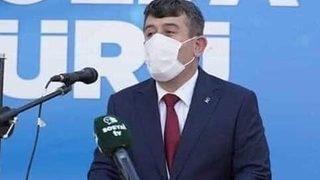 Bel ve göğüs ağrısıyla hastaneye gitti, koronavirüs olduğunu öğrendi