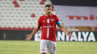 Podolski'den Mesut Özil yorumu