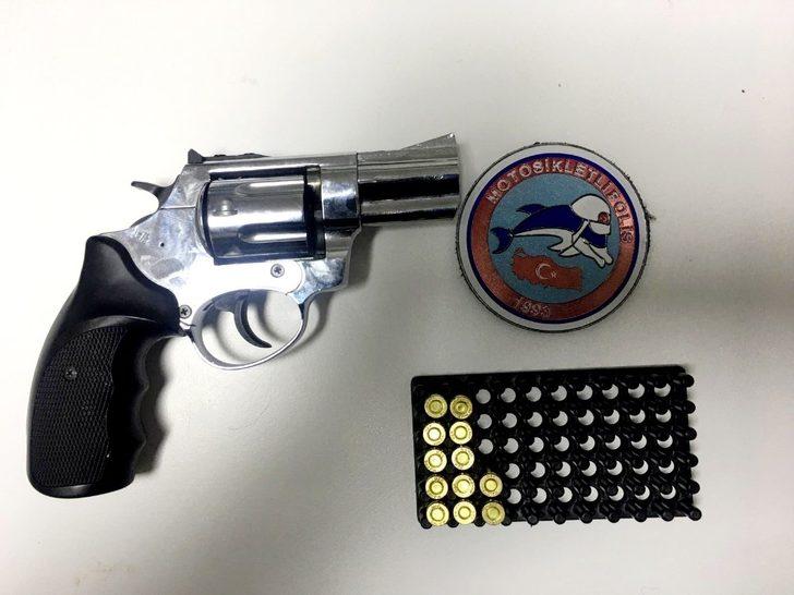 Asayiş denetimlerinde aranan 7 kişi yakalandı G1