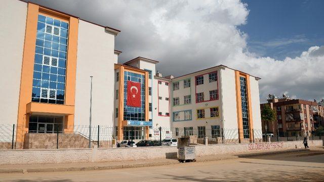 Teomanpaşa Mahallesi’ne 5 derslikli anaokul yapılıyor