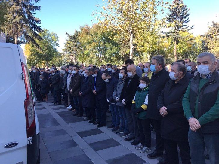 Melikgazi Belediyesi eski başkanı Dr. Sami İpek son yolculuğuna uğurlandı G2