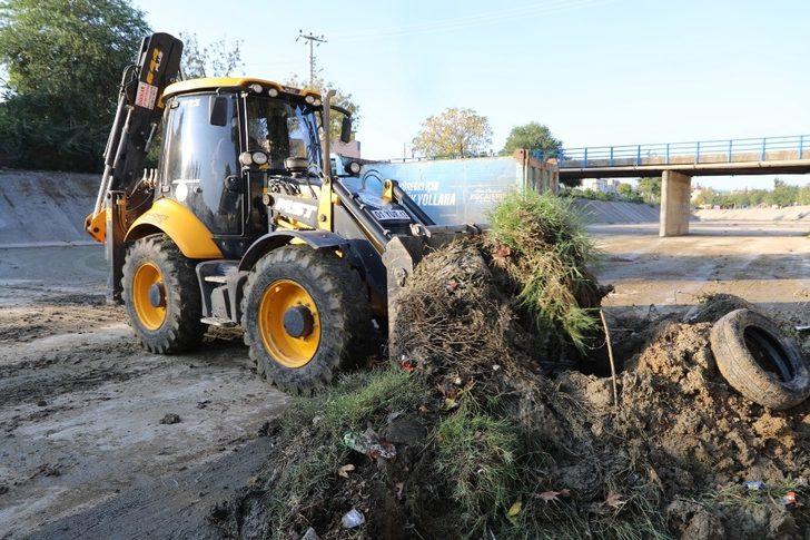 Sarıçam Deresi temizlendi G2