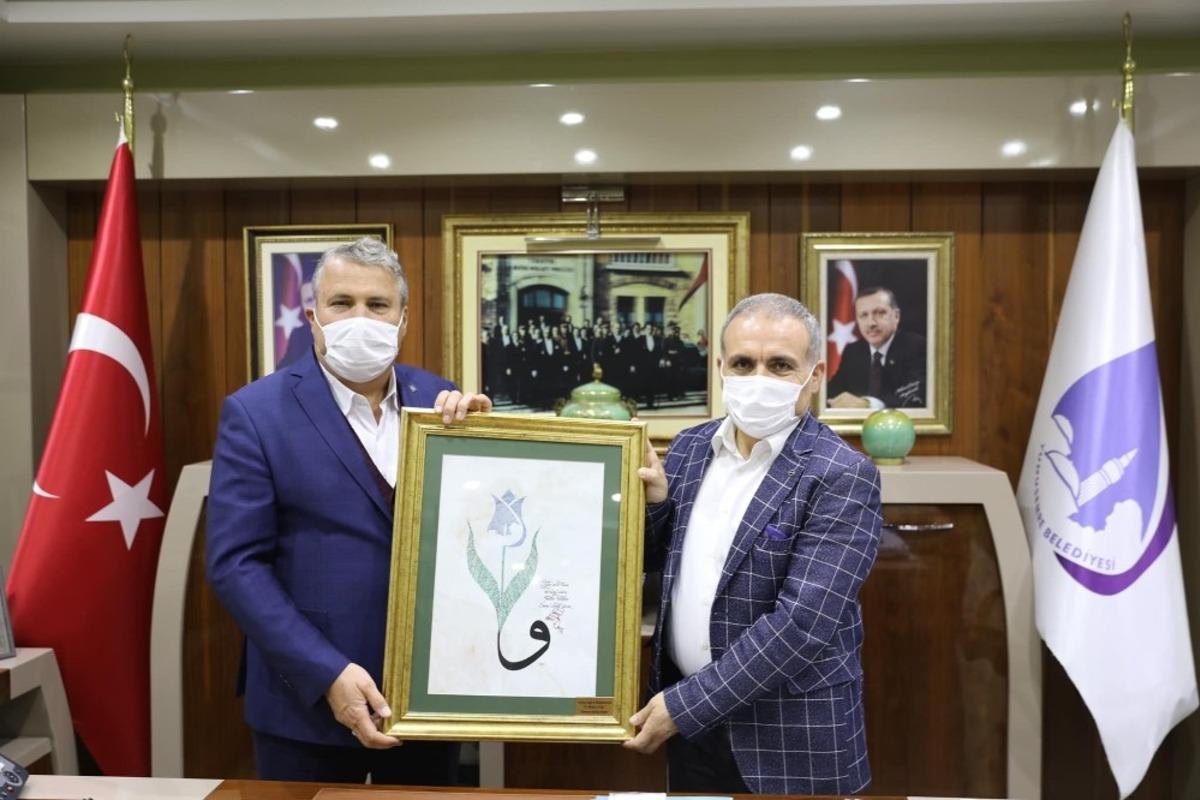 Başkan &Ccedil;er&ccedil;i Nuh Dursun Ozan&rsquo;ı ağırladı