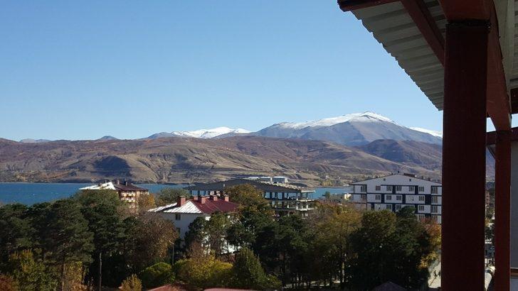 Tatvan’da yüksek kesimler beyaza büründü G2