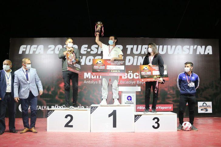 Büyükşehir’in e-spor turnuvası sona erdi G2