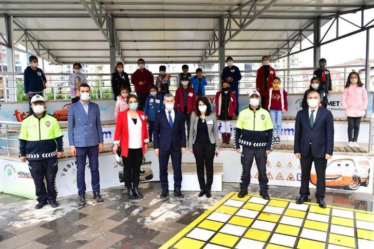 Yeşilyurt ’ta çocuk trafik eğitim parkında 24 bin öğrenciye eğitim G2