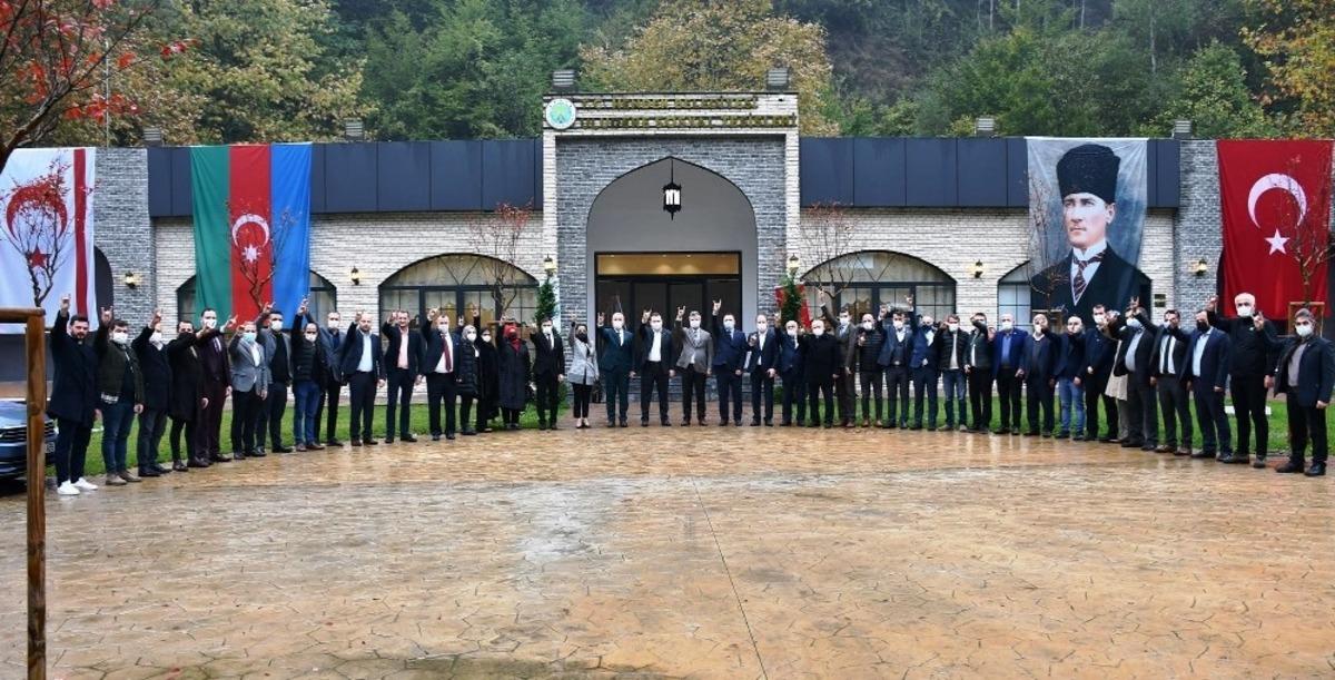 MHP Grup Başkanvekili B&uuml;lb&uuml;l: &ldquo;Hendek Belediyesi g&ouml;ğs&uuml;m&uuml;z&uuml; kabartıyor&rdquo;