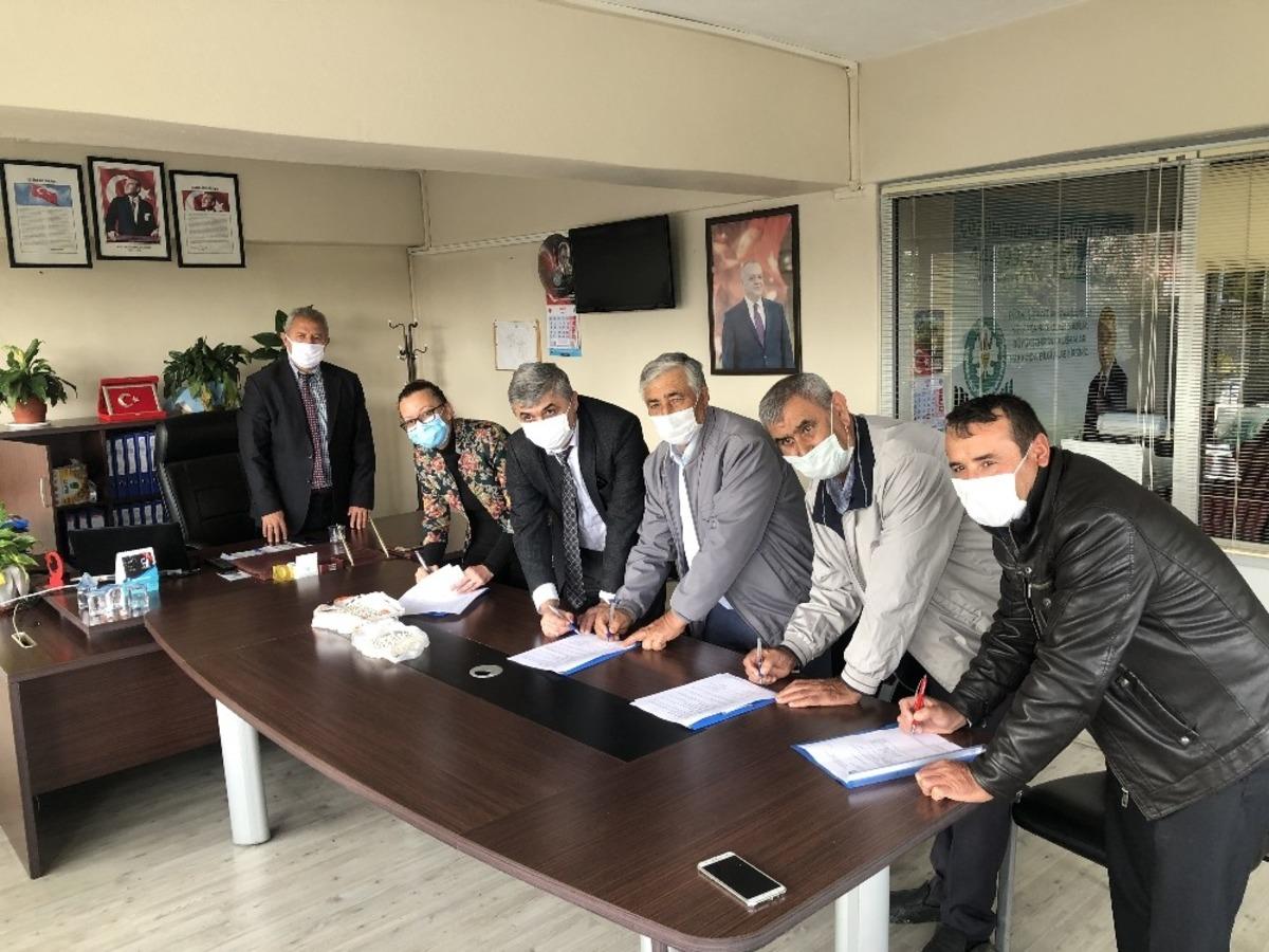 &Uuml;reticilerin ve kooperatiflerin y&uuml;z&uuml; b&uuml;y&uuml;kşehirle g&uuml;lecek