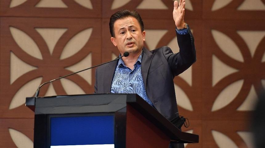 Tuzla Belediye Başkanı Yazıcı: &ldquo;Deprem siyasete malzeme olmayacak kadar &ouml;nemli bir konu&rdquo;